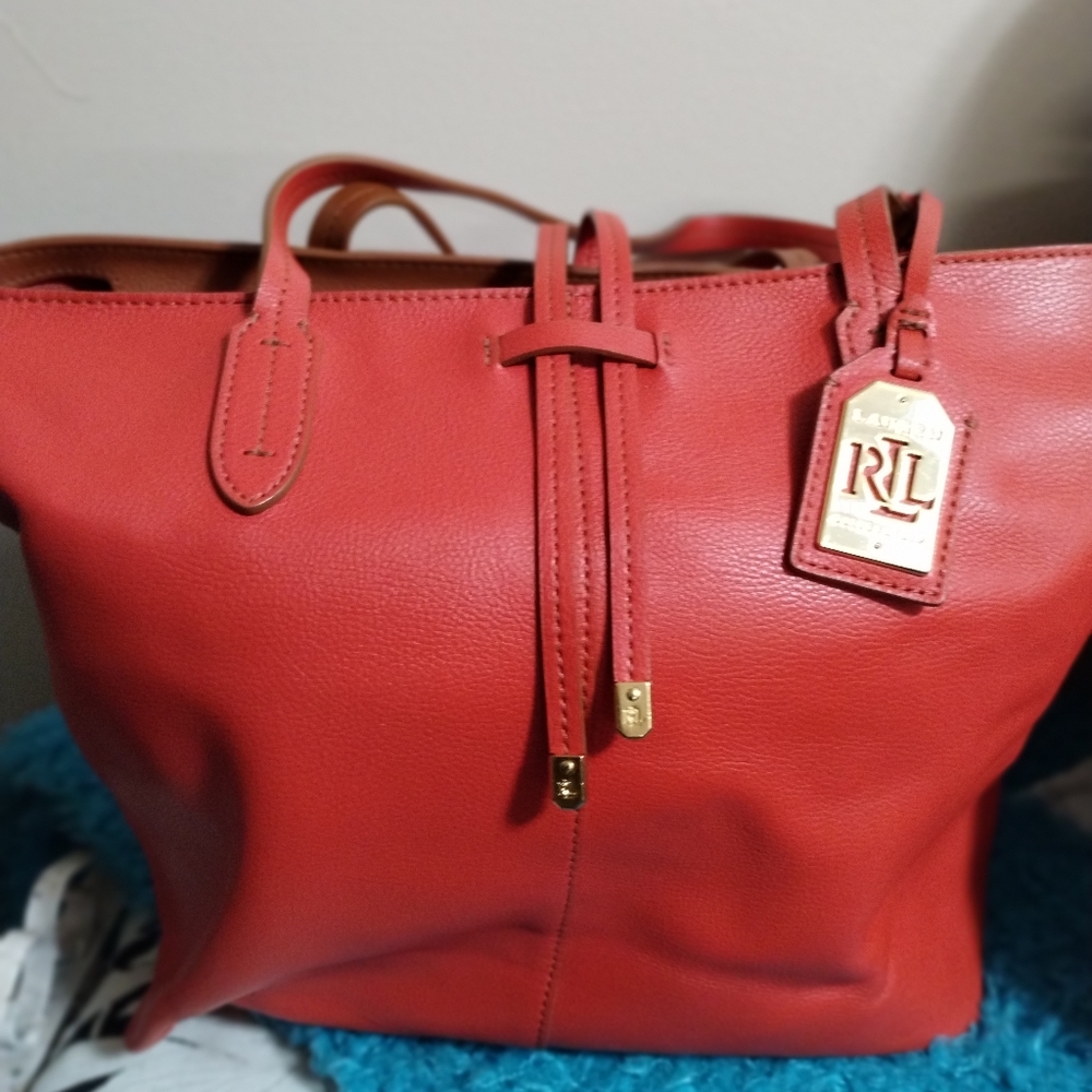Classic leather tote